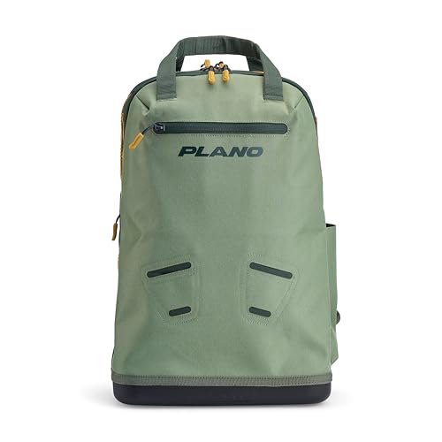 Plano Weekend Series - color: Moss, style: 3700 Backpack