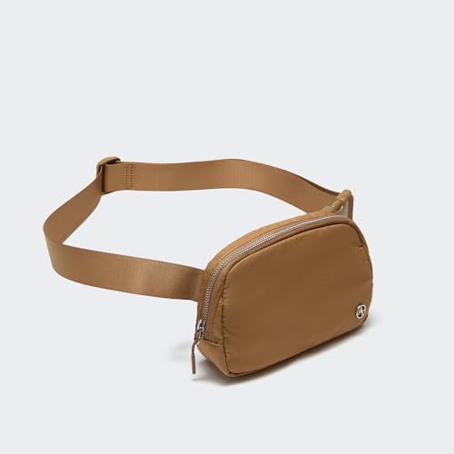 Pander Unisex Belt Bag Fanny Pack for Women with Adjustable Strap, Small Waist Pouch for Workout Running Traveling Hiking - color: Caramel Brown