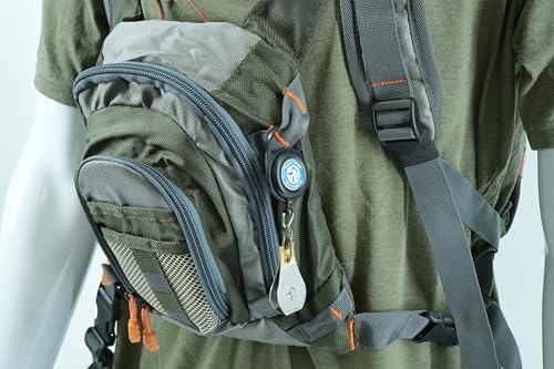 Kingfisher Fly Fishing Zinger with Wide Nipper - color: Brass/Silver