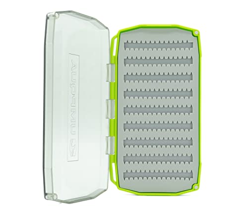 Umpqua UPG Sili Essential Fly Box Large Blue - color: Blue, size: Large