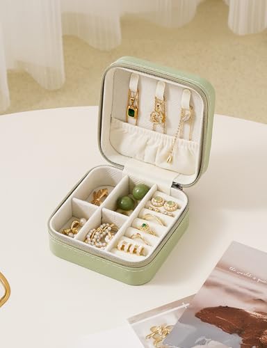 MFXIP Travel Jewelry Case Small Jewelry Box Jewelry Organizer Storage Case Portable PU Leather Mini Jewelry Travel Case for Girls Womens Earring, Necklace, Rings,Bracelets - color: Green