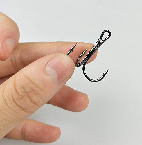 100pcs Fishing Hook Treble Hooks High Carbon Treble Hooks Super Sharp Solid Size 2 4 6 8 10 12 Triple Barbed Steel Fish Hook - color: Black, size: 4#-100pcs