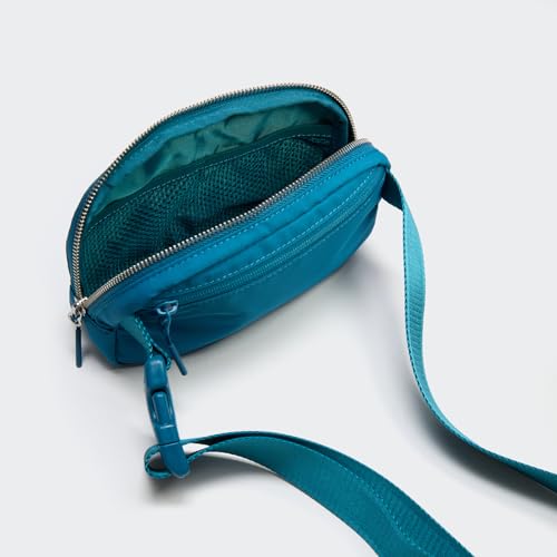Pander Unisex Belt Bag Fanny Pack for Women with Adjustable Strap, Small Waist Pouch for Workout Running Traveling Hiking - color: Ocean Blue