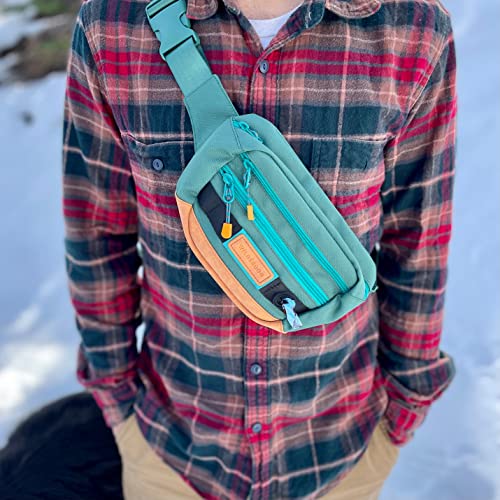 Wilderdog Utility Fanny Pack stores Treats, Balls, Keys in 3 Pockets with adjustable strap and Poop Bag dispenser (Evergreen) - color: Evergreen