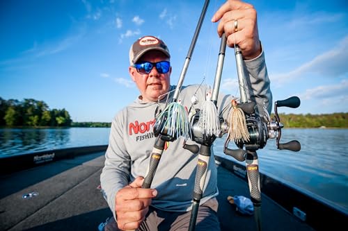 Northland Fishing Tackle Reed Runner Single Spin - Premium Spinner Baits for Freshwater - Assorted Lures for Bass, Pike, and Musky in 15 Colors & 3 Sizes - color: Parakeet, size: 3/8 Oz