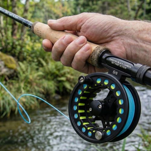Fly Fishing Reel with Aluminum Alloy Body 5/6wt Die Cast Pre-Loaded Fly Reel with Line Combo for Trout Bass Carp Pike Panfish - color: Black