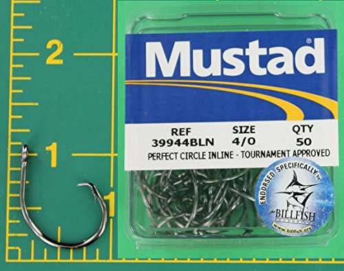 Mustad Classic 39944 Standard Wire Demon Perfect in Line Wide Gap Circle Hook | Saltwater Freshwater Hooks for Tuna, Catfish, Bass and More - size: Size 4/0 - Pack of 50