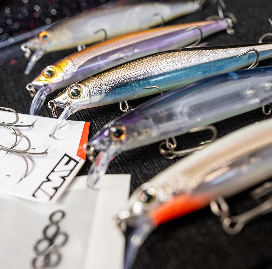 Rapala Precision Extreme Maverick Precision Xtreme MAVRIK 4.3 inches (11 cm), 0.5 oz (15 g) - color: Pearl Sexy Shad